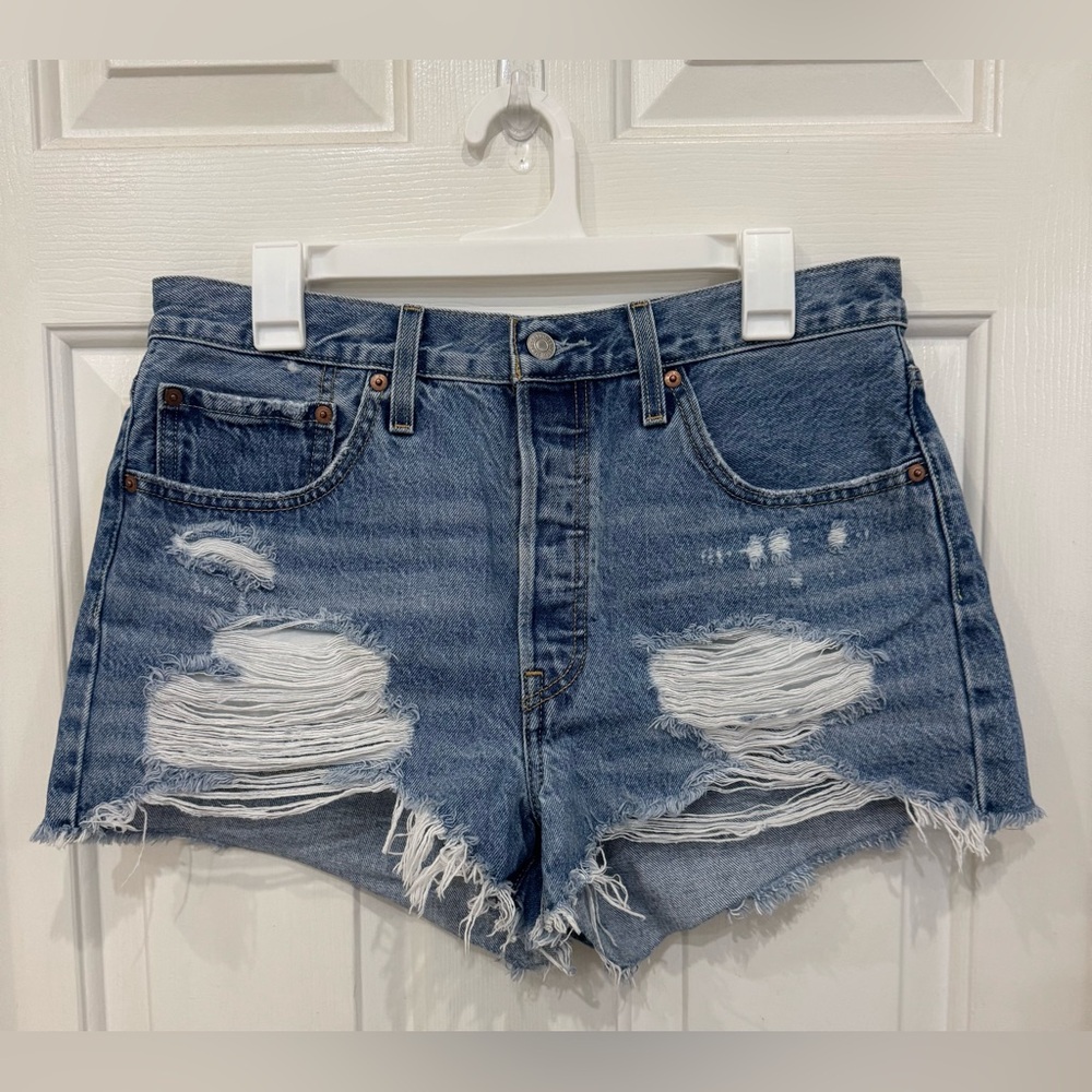 Levi's 501 Women's Denim Cut-Off, Size 31